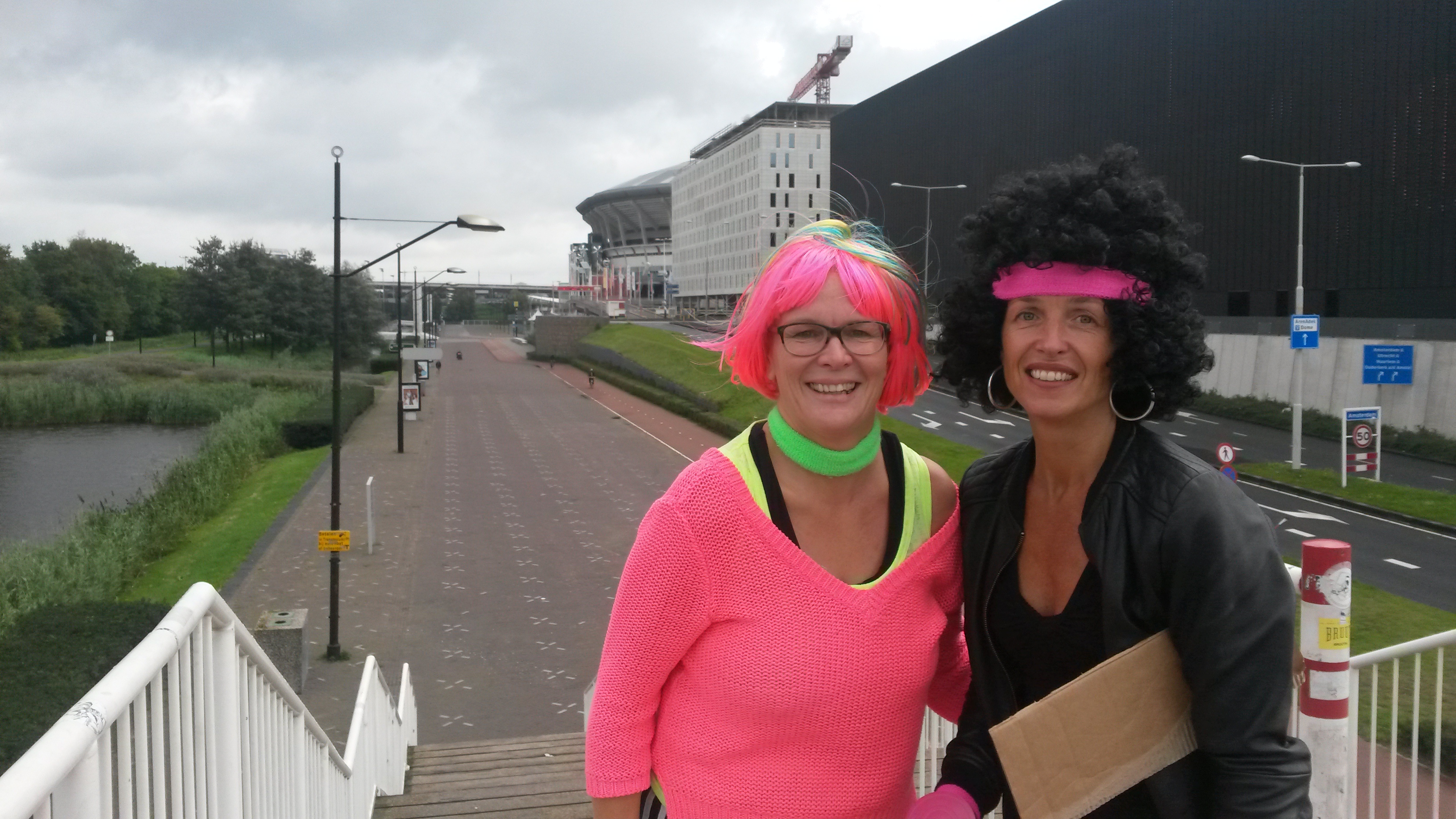 Foto van Yvonne en Sonja